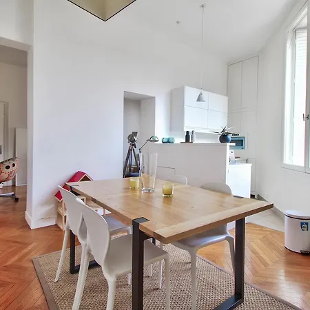 Apartamento Saint Philippe Du Roule París